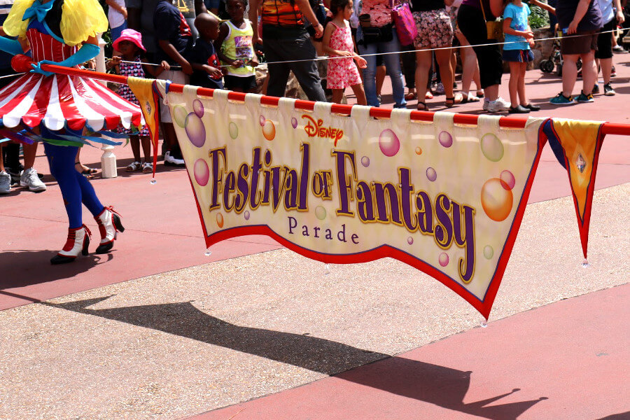Festival of Fantasy - פסטיבל הפנטזיה אטרקציות מג'יק קינגדם דיסניוורלד אורלנדו